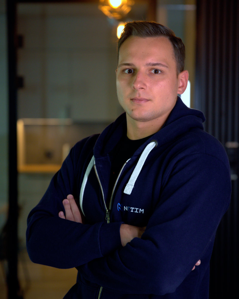 Łukasz Topolewski-Zieziula, Specjalista SEO w Netim