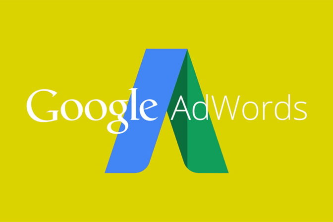 Nowe rozszerzenia reklam w AdWords. Więcej tekstu w reklamie.