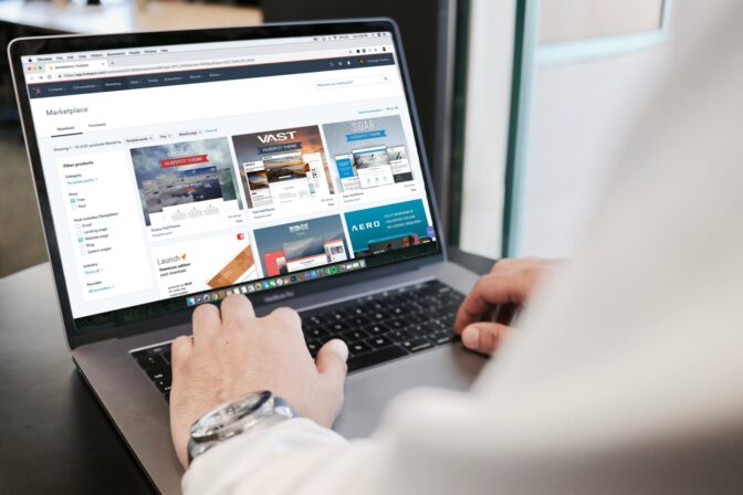 Jak tworzyć przyjazne adresy URL w linkach SEO?